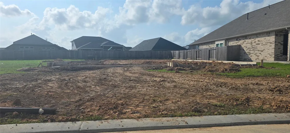 505 Pinot Noir Drive Alvin, TX 77511