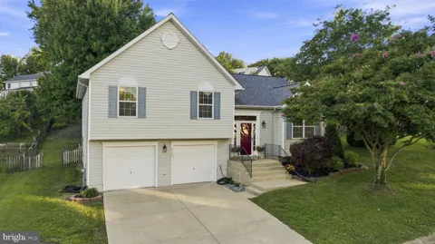 8138 BAYVIEW HILLS DRIVE