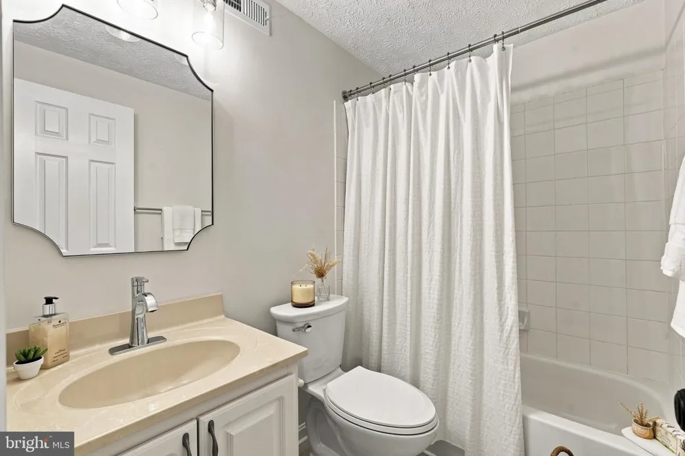 8138 BAYVIEW HILLS DRIVE Chesapeake Beach, MD 20732