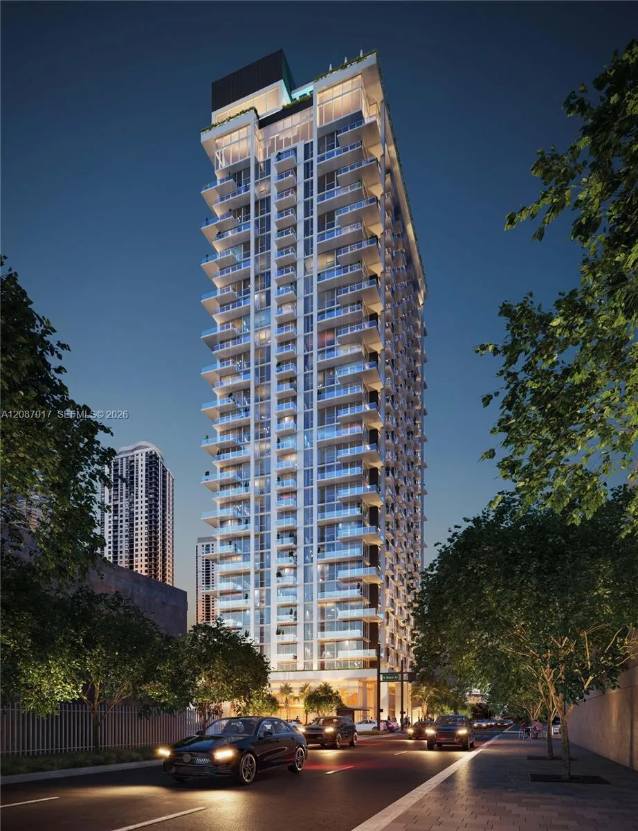11 NE 6th St #2207 Miami, FL 33132