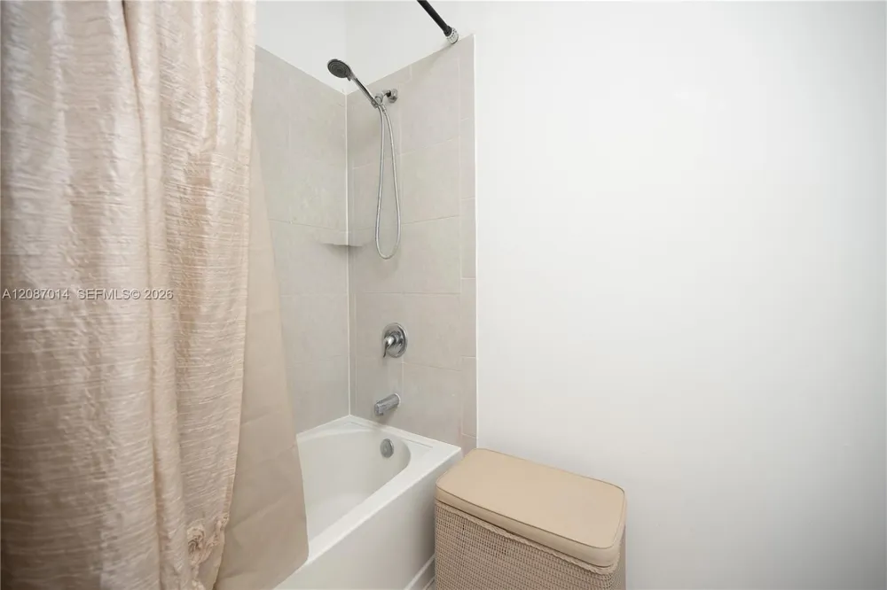 1231 SE 27th Ter Homestead, FL 33035