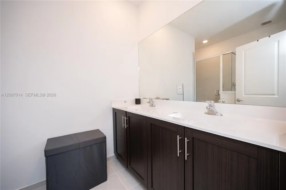 1231 SE 27th Ter Homestead, FL 33035