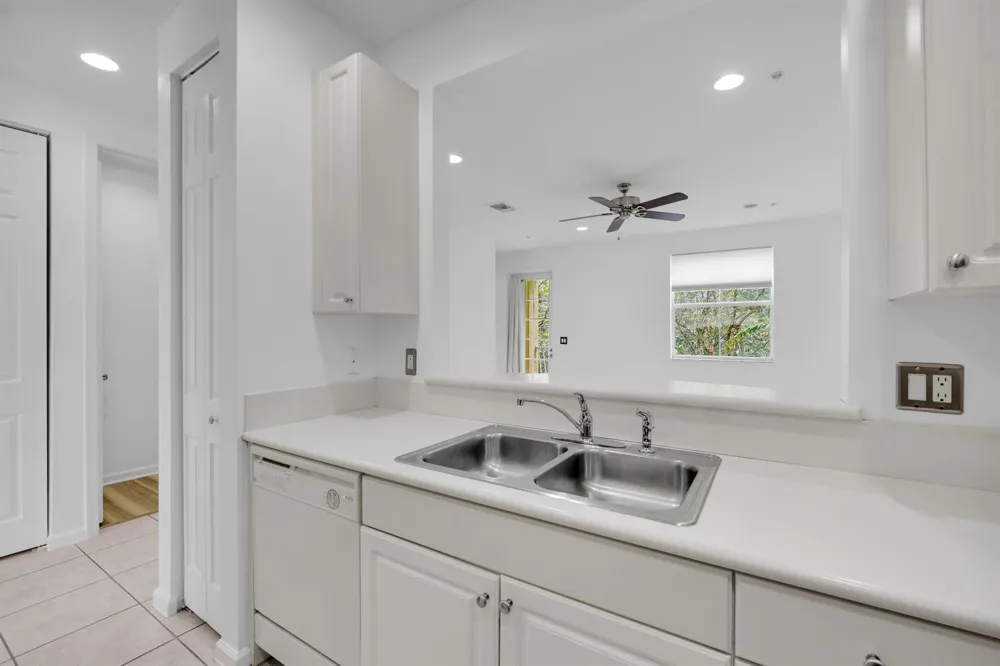 3933 MONARCH LANE Coconut Creek, FL 33073