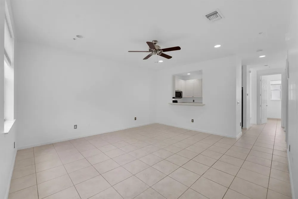 3933 MONARCH LANE Coconut Creek, FL 33073
