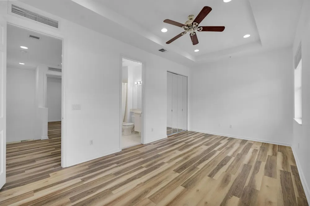 3933 MONARCH LANE Coconut Creek, FL 33073