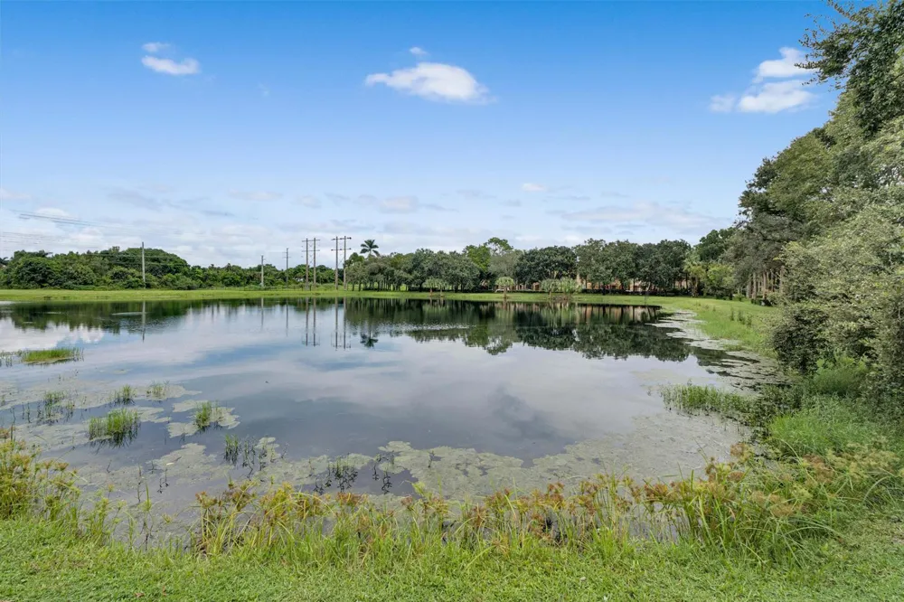 3933 MONARCH LANE Coconut Creek, FL 33073