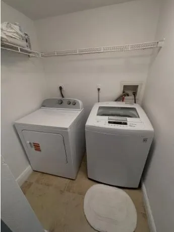 1445 LAKE CRYSTAL DRIVE #E West Palm Beach, FL 33411