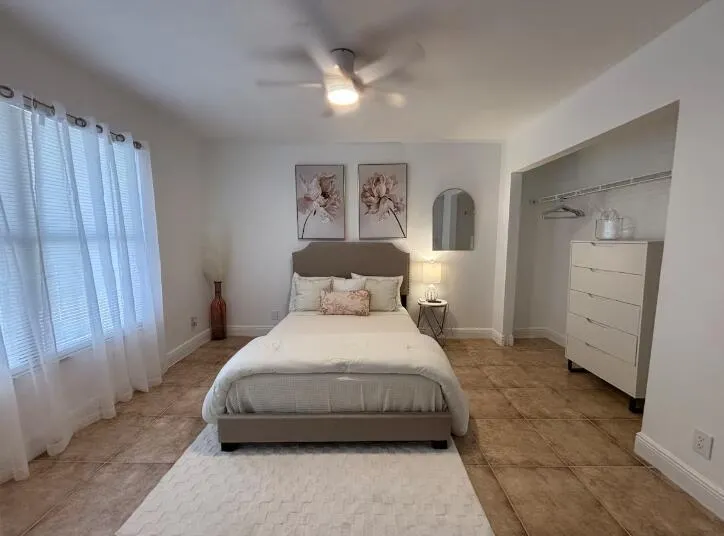 1445 LAKE CRYSTAL DRIVE #E West Palm Beach, FL 33411