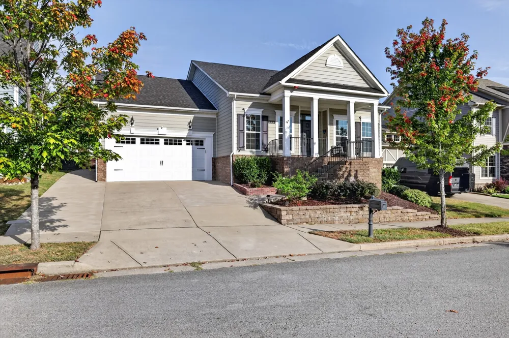 640 Streamside Ln Franklin, TN 37064