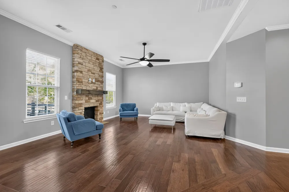 640 Streamside Ln Franklin, TN 37064