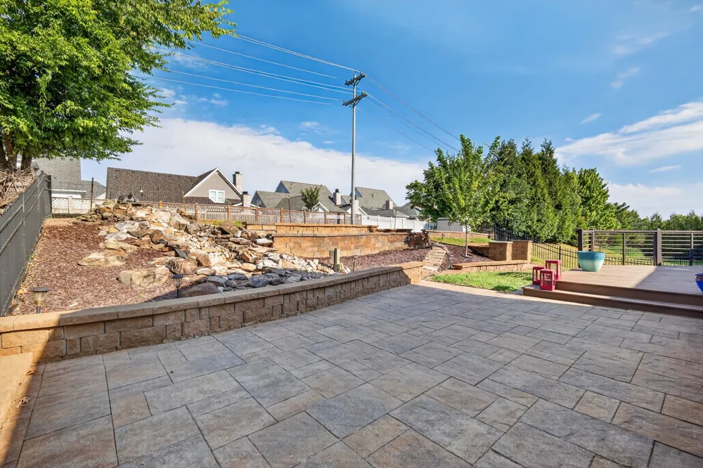 640 Streamside Ln Franklin, TN 37064