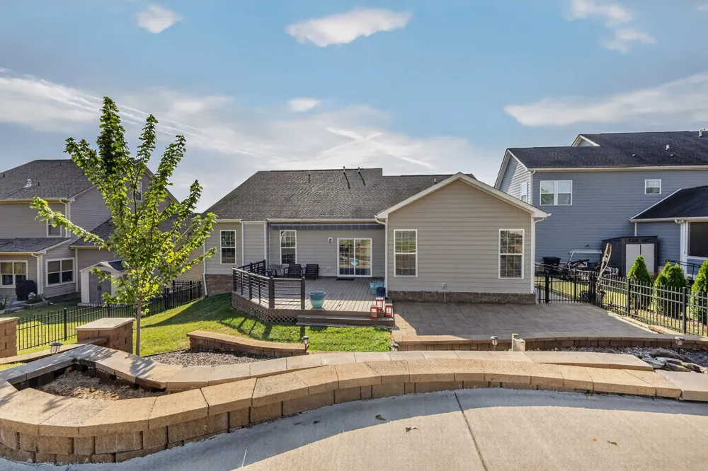 640 Streamside Ln Franklin, TN 37064