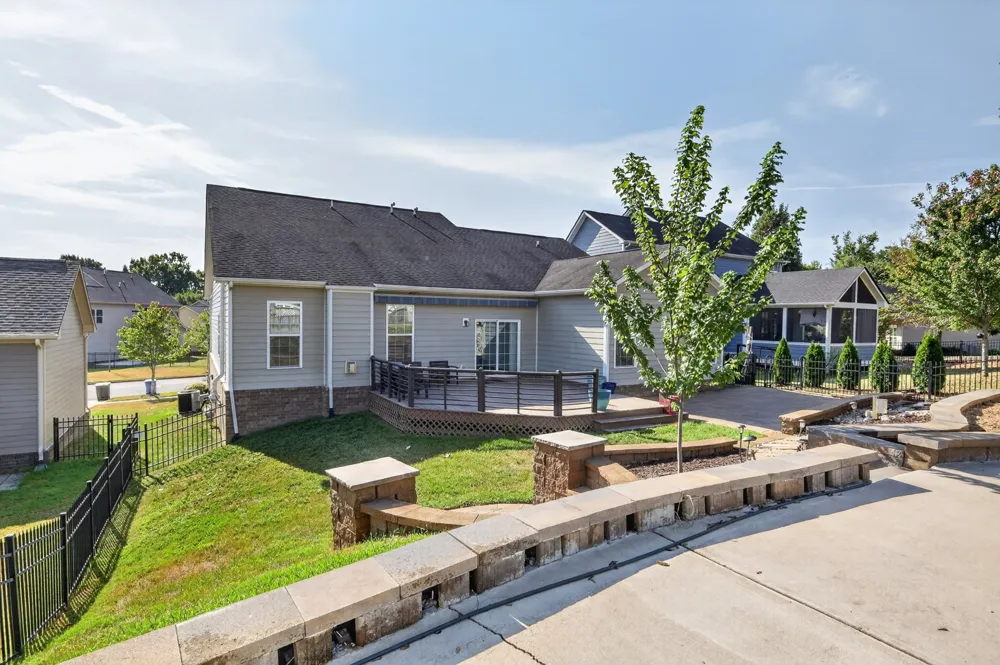 640 Streamside Ln Franklin, TN 37064