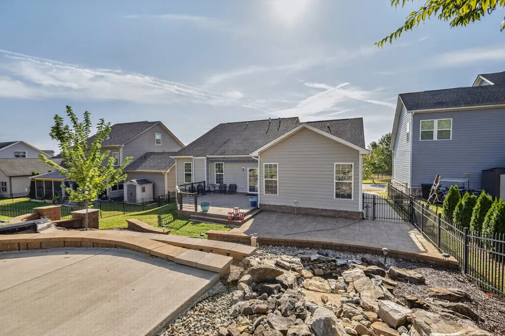 640 Streamside Ln Franklin, TN 37064