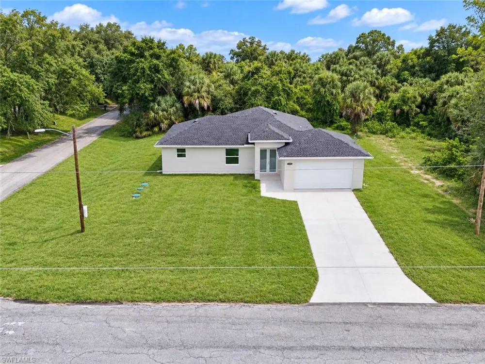 1801 E 8th Street Lehigh Acres, FL 33972