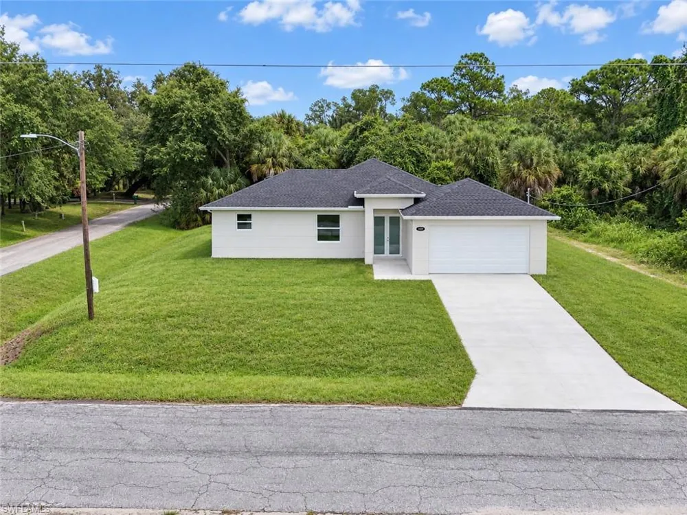 1801 E 8th Street Lehigh Acres, FL 33972