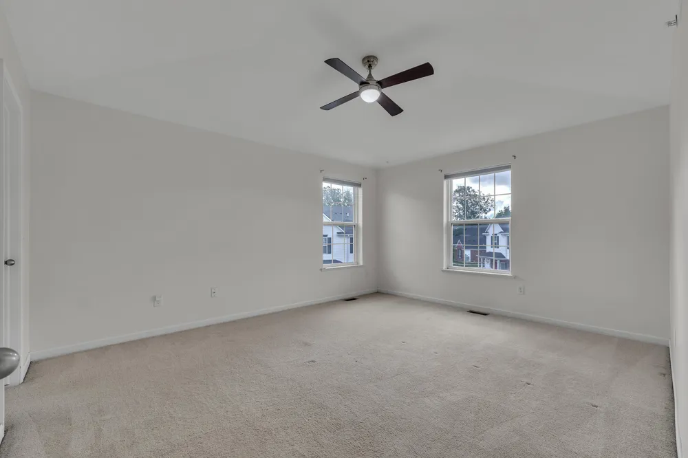 2703 Riversedge Drive #106 Saline City, MI 48176