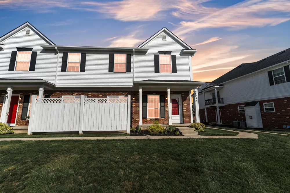 2703 Riversedge Drive #106 Saline City, MI 48176