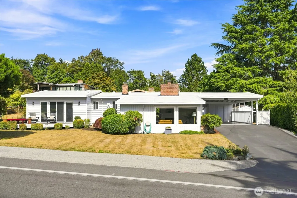 18112 60th Avenue NE Kenmore, WA 98028