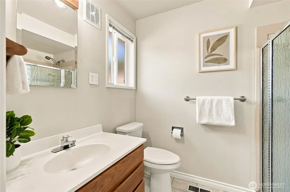 18112 60th Avenue NE Kenmore, WA 98028