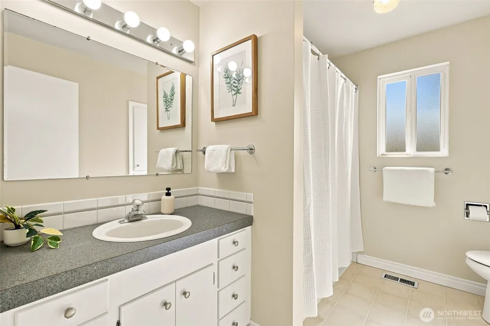 18112 60th Avenue NE Kenmore, WA 98028
