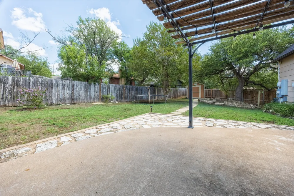 8102 Current Circle Austin, TX 78736
