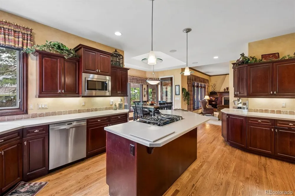 4530 W Aberdeen Avenue Littleton, CO 80123