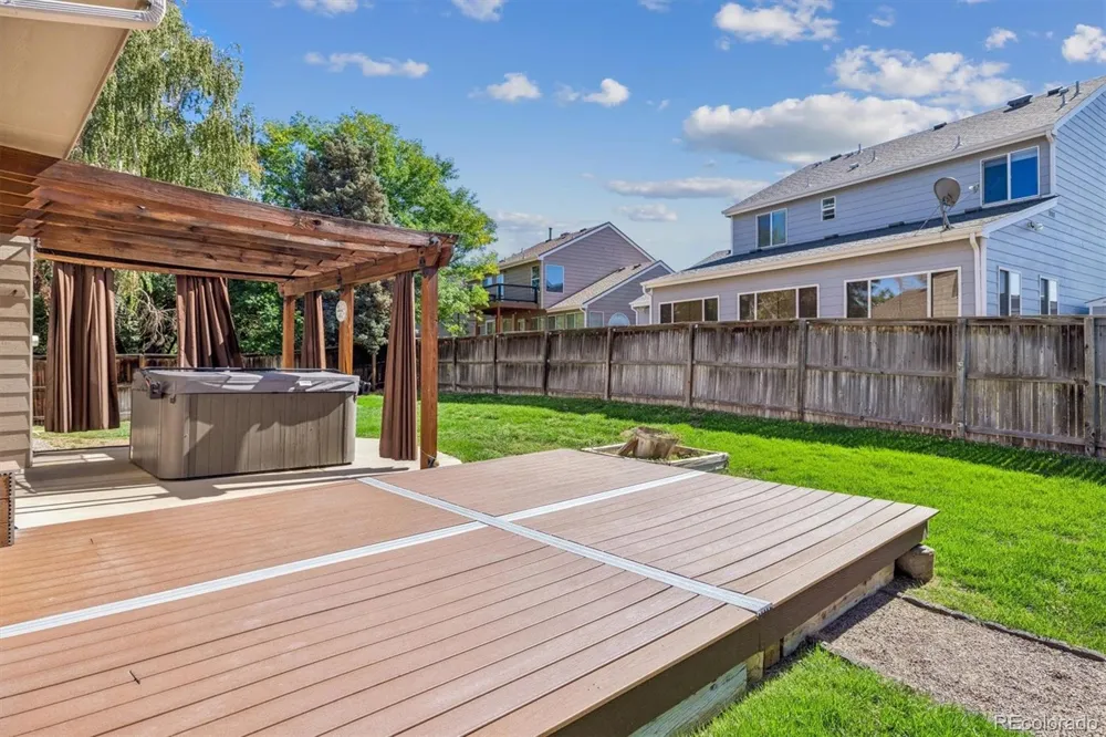 3892 Seramonte Drive Highlands Ranch, CO 80129