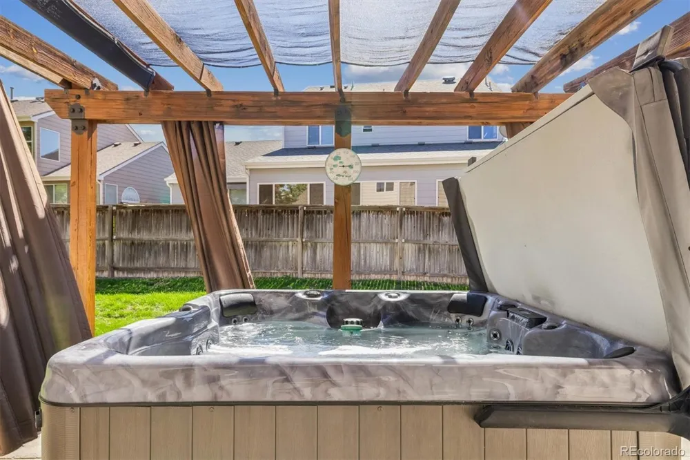 3892 Seramonte Drive Highlands Ranch, CO 80129
