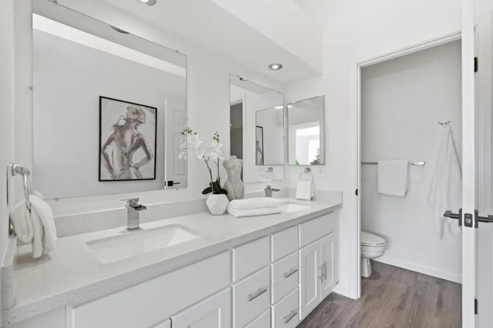 1902 Jameston Lane Daly City, CA 94014