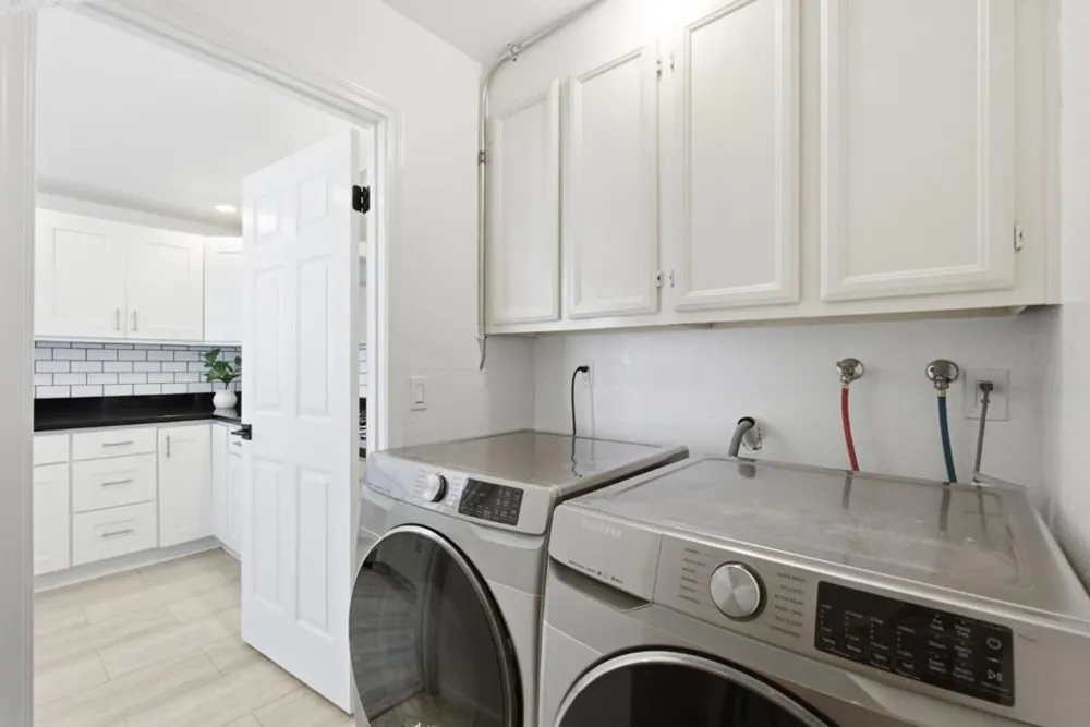 1902 Jameston Lane Daly City, CA 94014