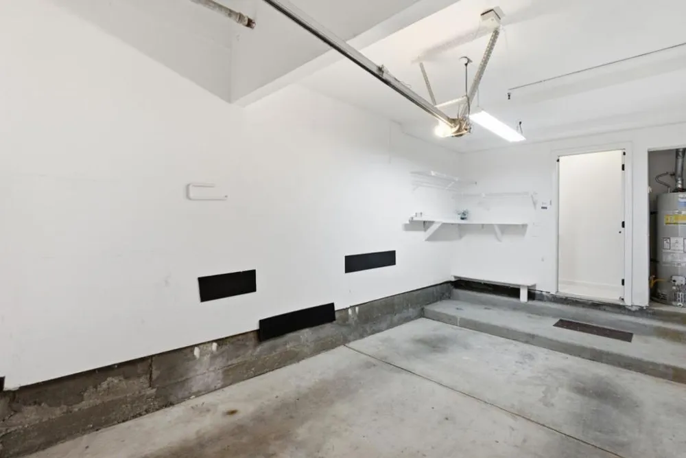 1902 Jameston Lane Daly City, CA 94014
