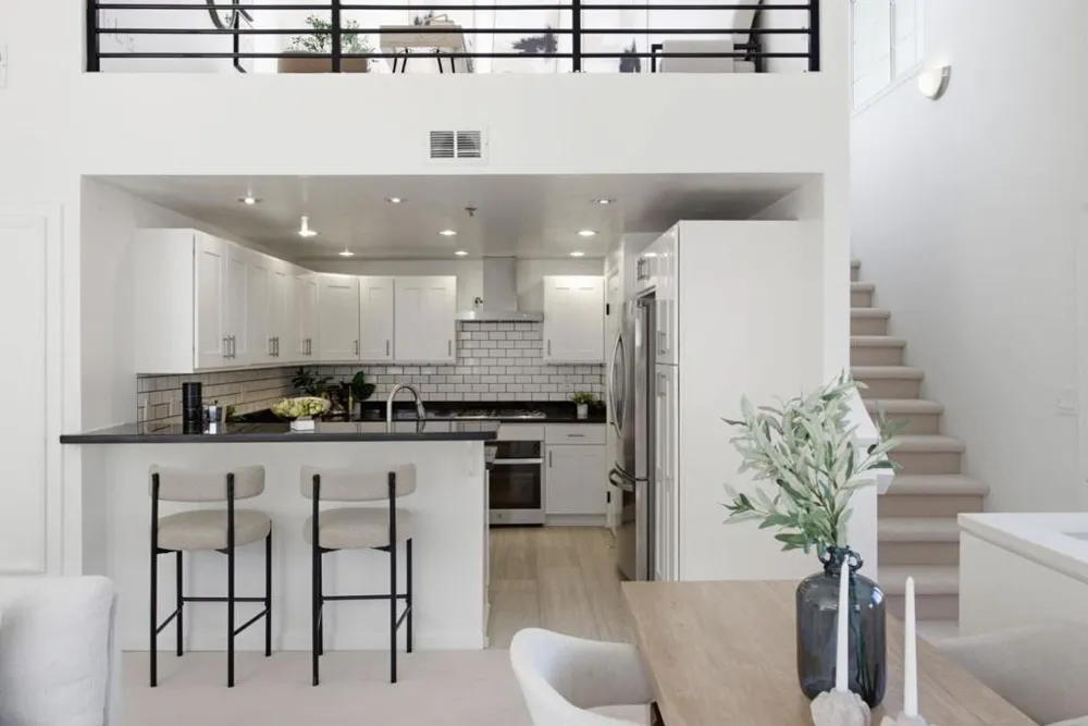 1902 Jameston Lane Daly City, CA 94014