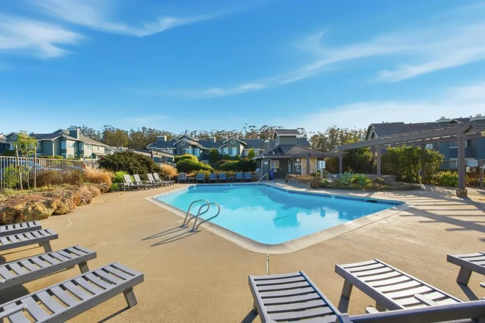 1902 Jameston Lane Daly City, CA 94014