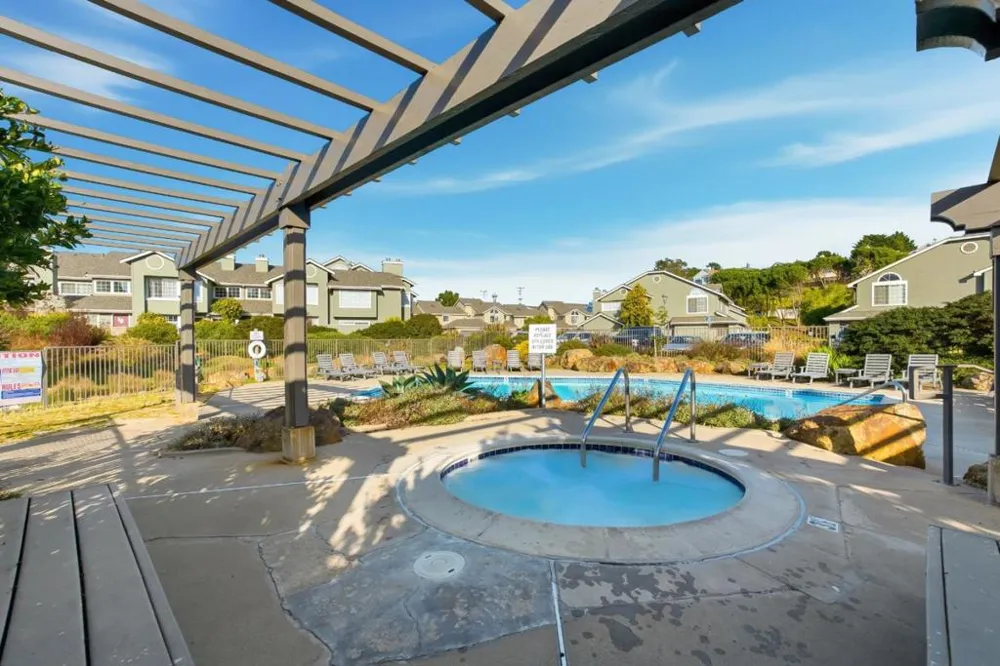 1902 Jameston Lane Daly City, CA 94014