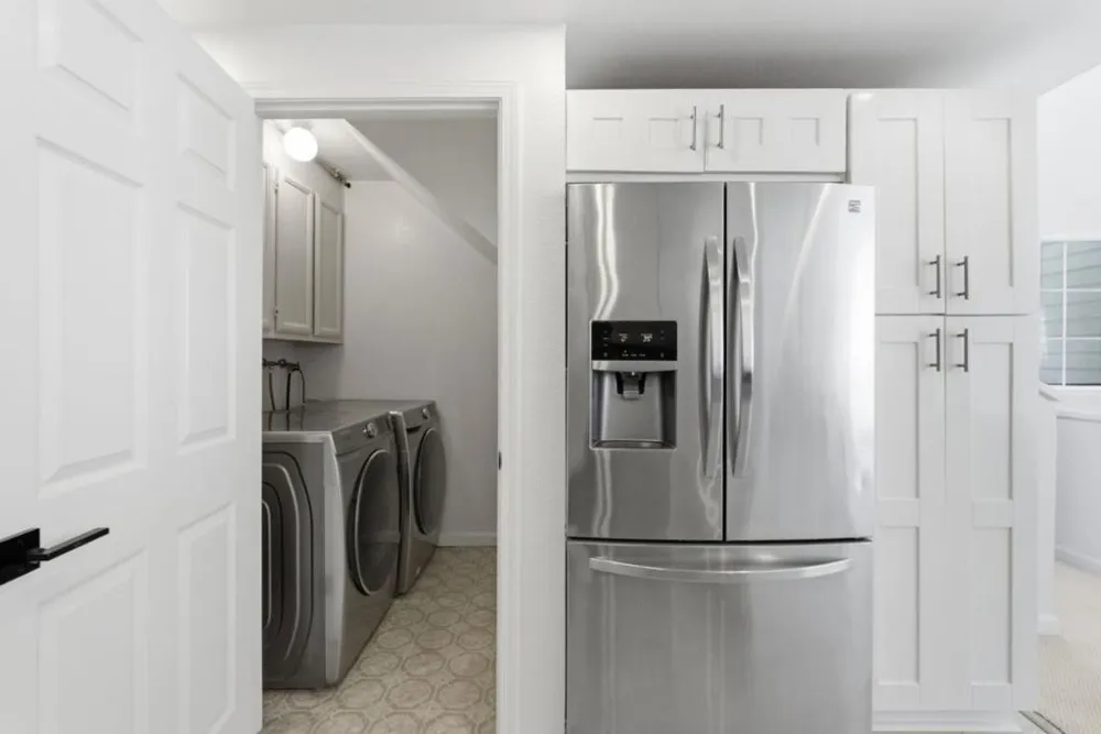1902 Jameston Lane Daly City, CA 94014