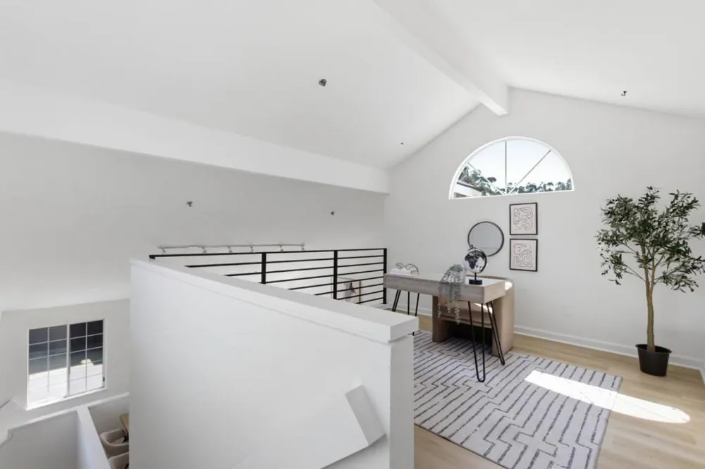 1902 Jameston Lane Daly City, CA 94014