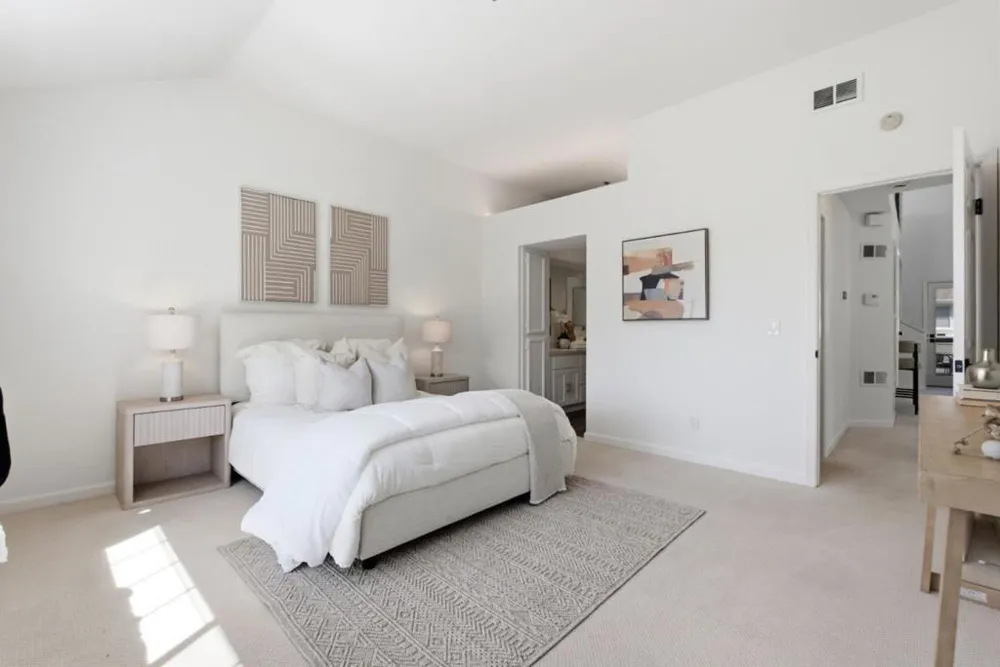 1902 Jameston Lane Daly City, CA 94014