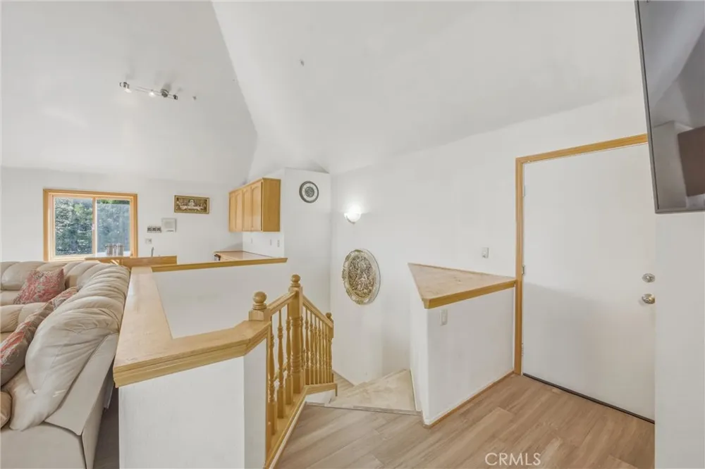 299 Fairway Lake Arrowhead, CA 92352
