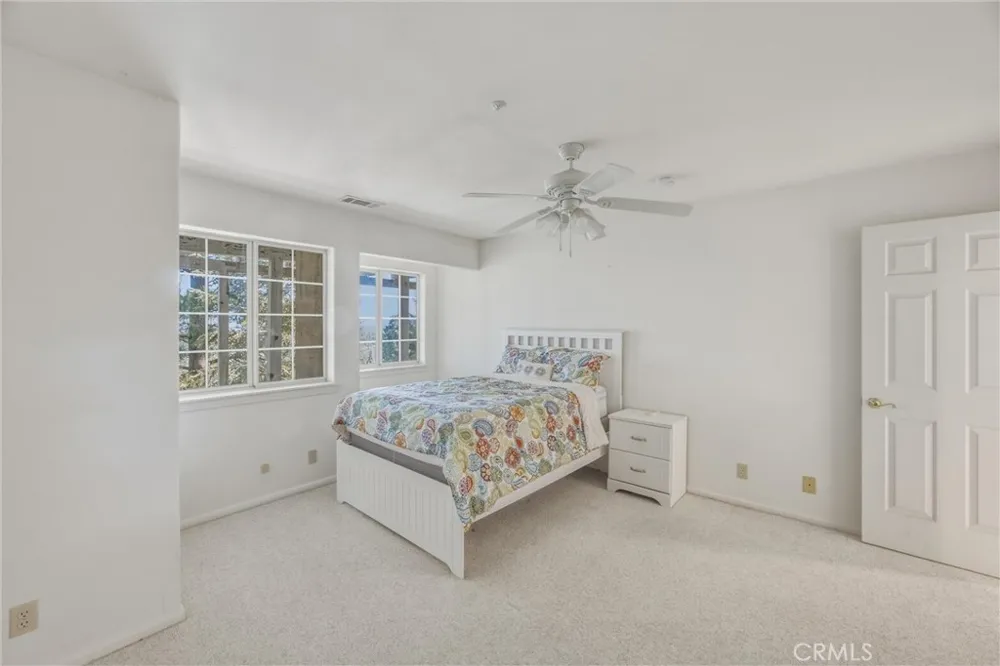 299 Fairway Lake Arrowhead, CA 92352