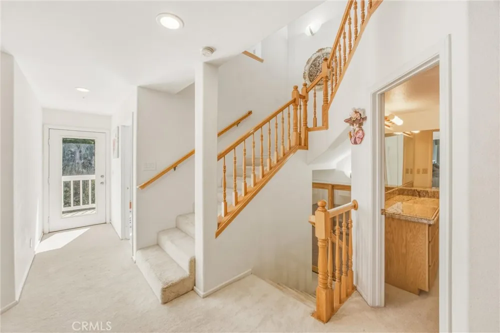 299 Fairway Lake Arrowhead, CA 92352