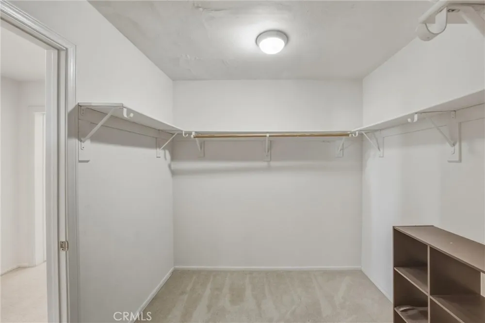 299 Fairway Lake Arrowhead, CA 92352