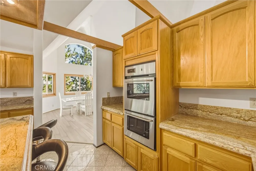 299 Fairway Lake Arrowhead, CA 92352