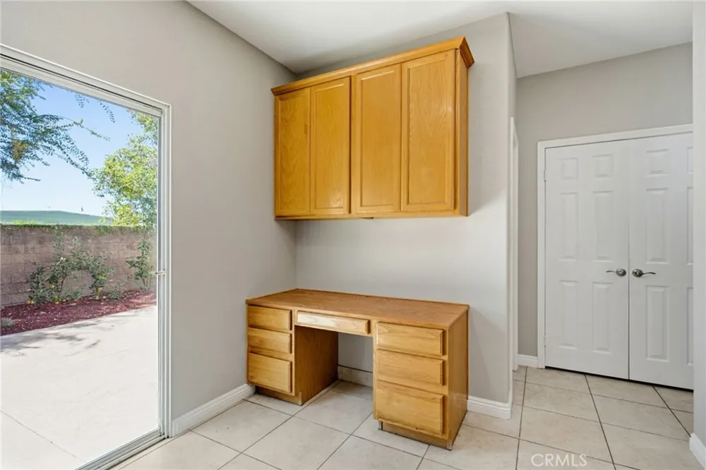 327 Alamo Way Oceanside, CA 92057