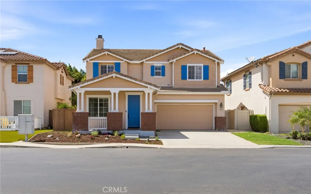 327 Alamo Way Oceanside, CA 92057