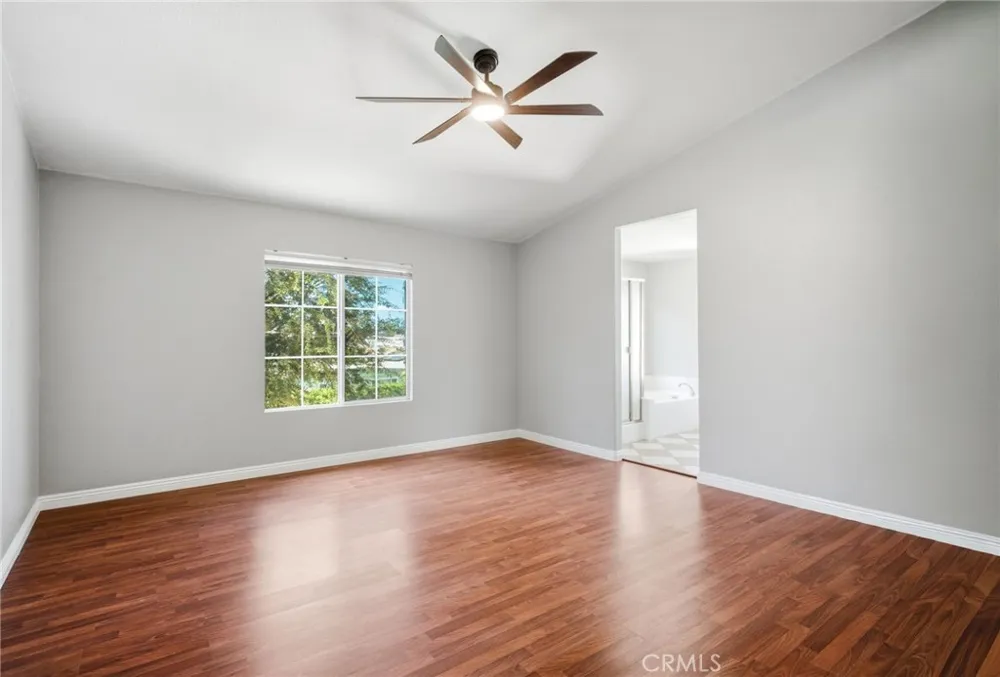 327 Alamo Way Oceanside, CA 92057