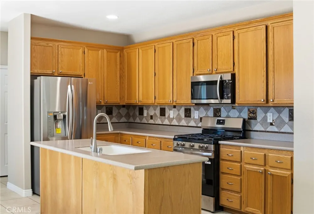 327 Alamo Way Oceanside, CA 92057