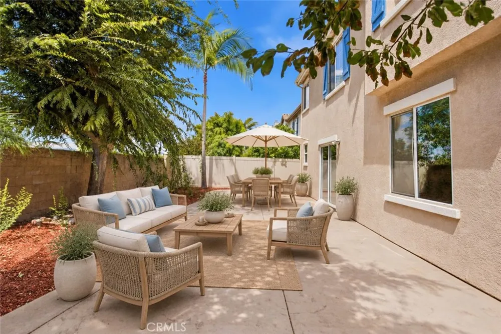 327 Alamo Way Oceanside, CA 92057