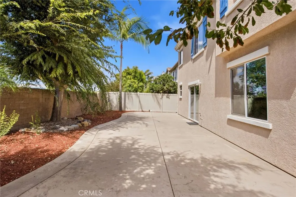 327 Alamo Way Oceanside, CA 92057