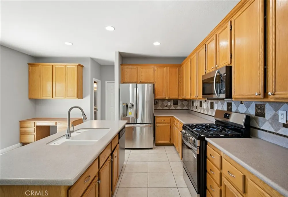 327 Alamo Way Oceanside, CA 92057